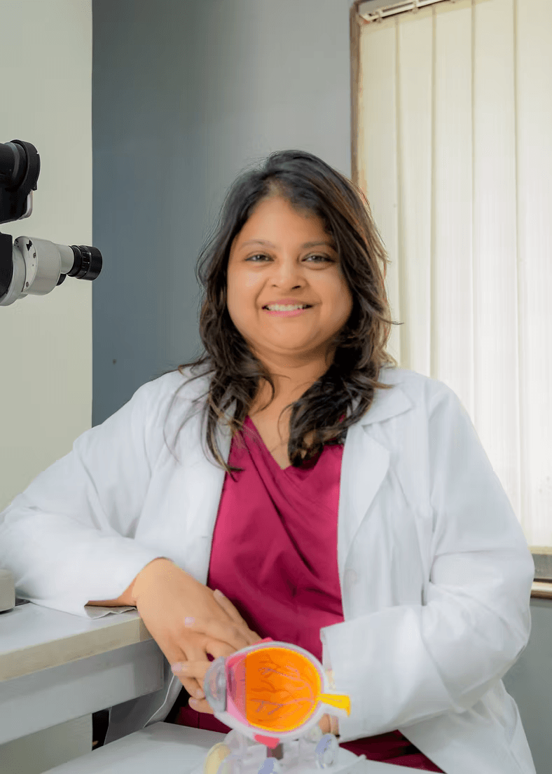 Dr. Vaishalli Sathe – Ophthalmologist at Envision Eye Clinic Aundh, Pune
